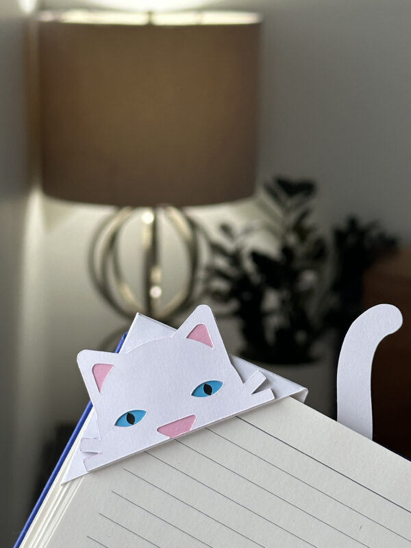 Cat bookmark - Image 10