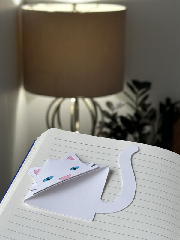 Cat bookmark - Image 11
