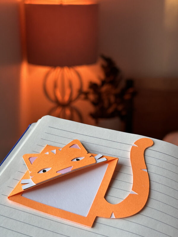 Cat bookmark - Image 8